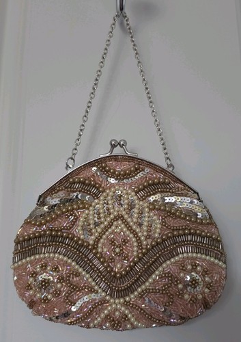 Per una vintage beaded clutch - vintage,